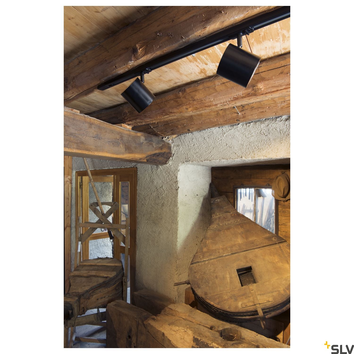 SLV ENOLA_C LED Spot for 1 circuit High-voltage Track System, 3000K, black, 55°, incl. 1 circuit adapter 1000712