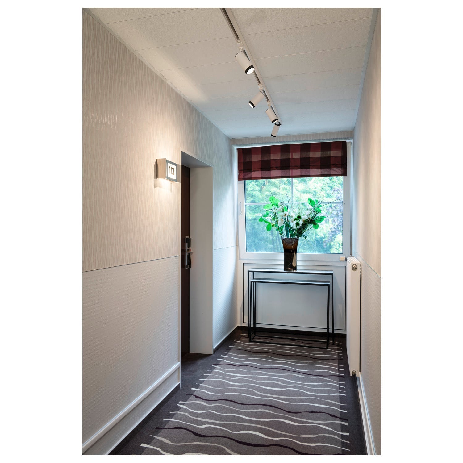 SLV GRIP! L, 3~track spot, cylindrical, GU10, 1x max. 6 W, white / black 1008452