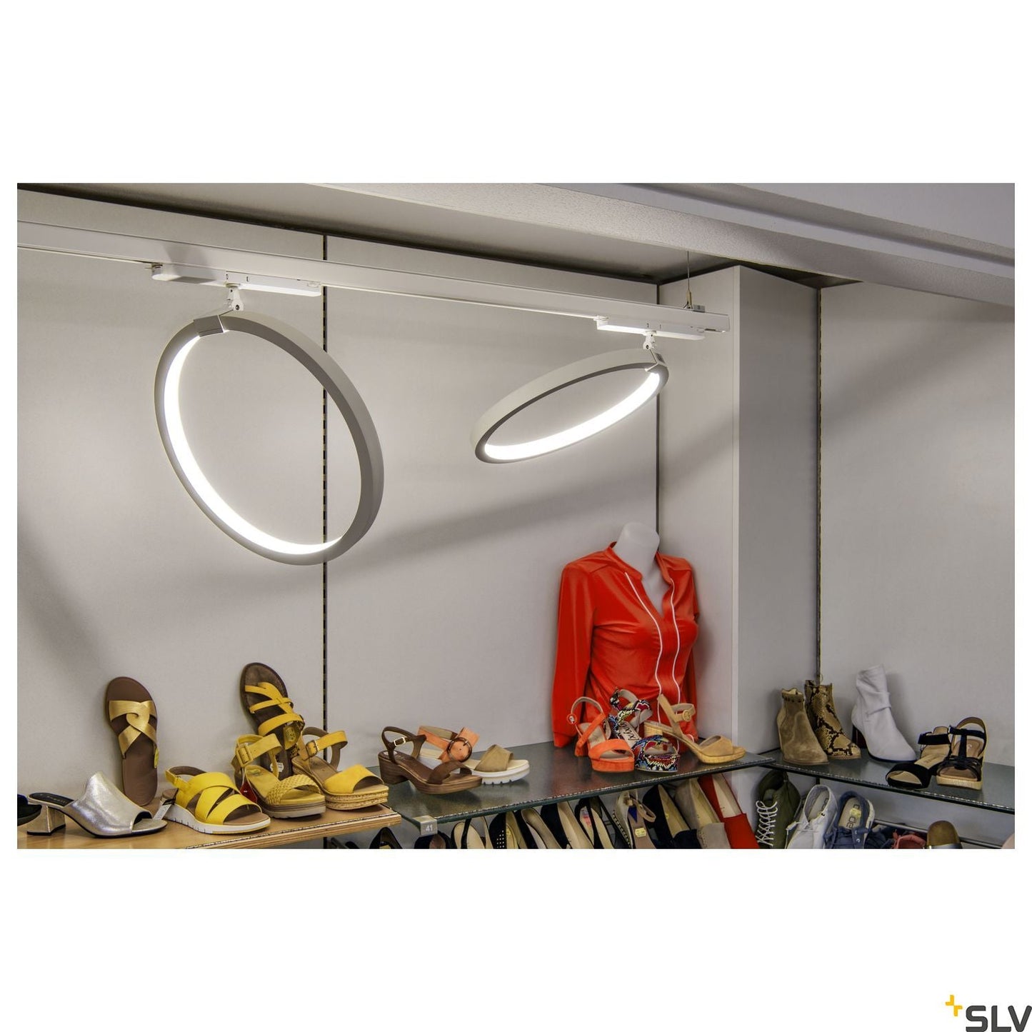 SLV 3~ ONE 40 TRACK DALI 3 phase System light white 4000K 1004772